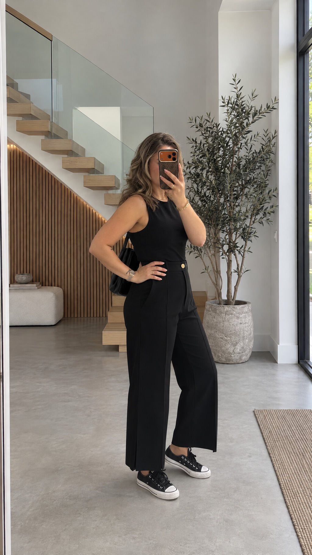 Gold Düğmeli Dikiş Detaylı Culotte Pantolon Siyah — hikâye görseli 2 (yan)